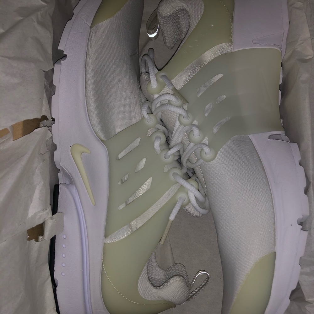 Nike Air Presto Essential